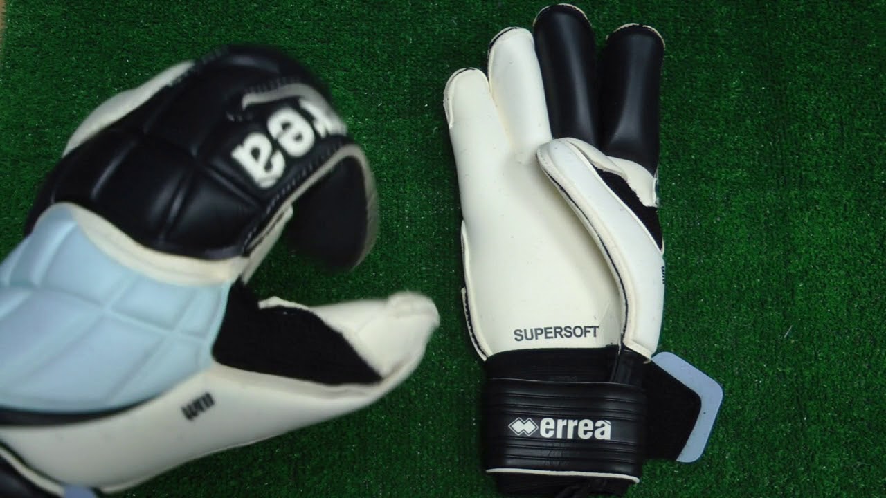 errea gloves