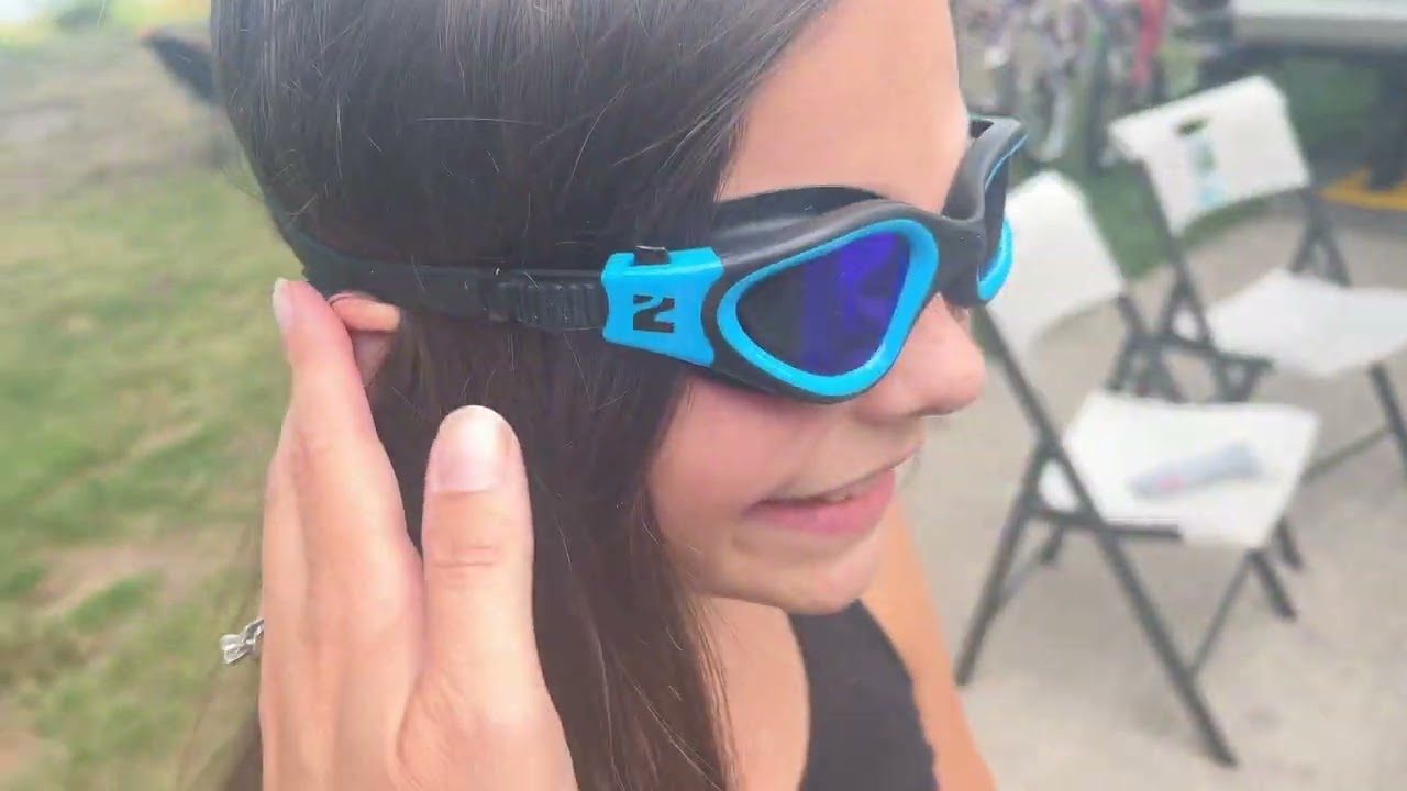 Review of kids ZIONOR swim goggles with cap