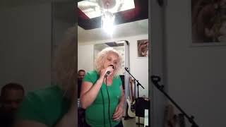 Znie Mi Pieseň O Decembri...