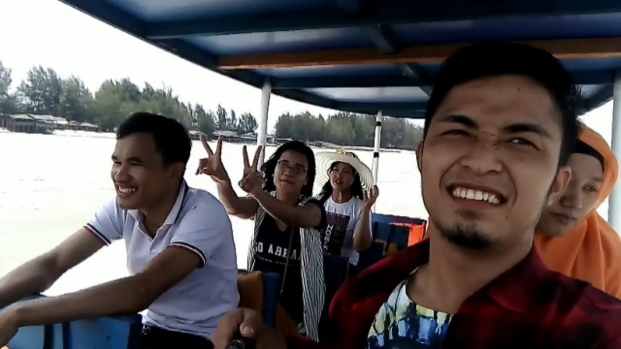 Keseruan Di pantai cemara kembar~sei rampah~Medan (SUMUT ...