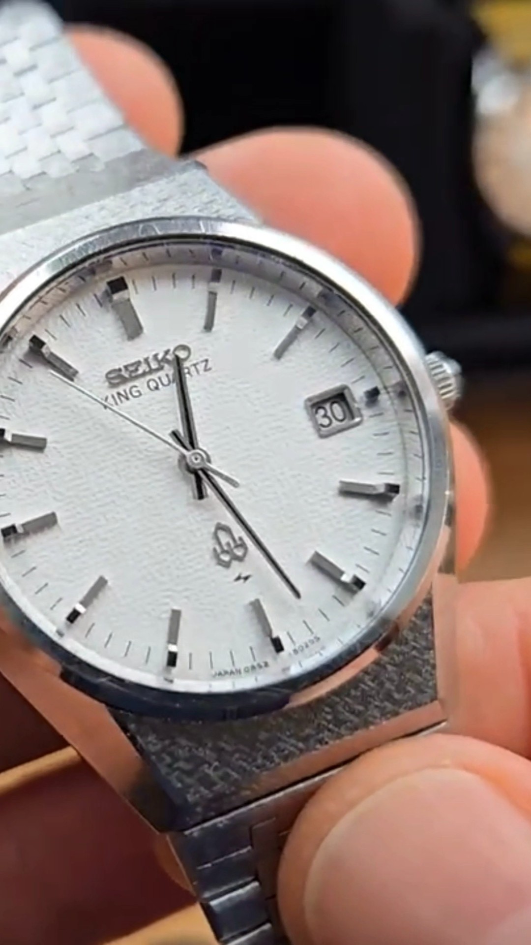 рассказываю о своих винтажных часах. это - Seiko king quartz 1976