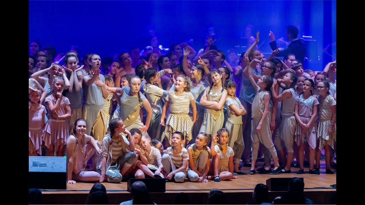 Opening - Gala Młodzieżowej Akademii Musicalowej