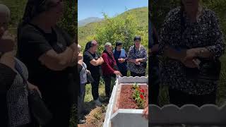 Alişir Köyü Meraman Mezarlar Resimi