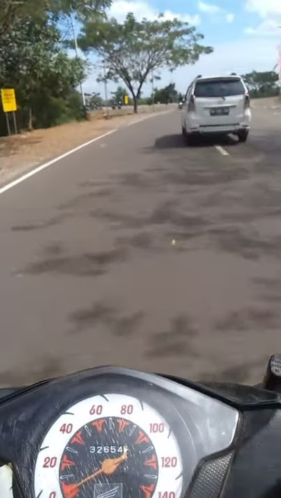 STORY WA NAIK MOTOR DI JALAN TOL (2)