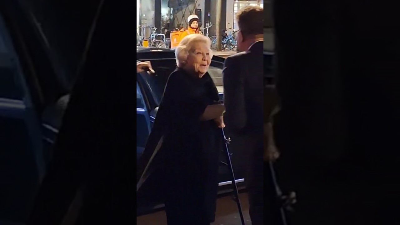 HAPPY BIRTHDAY PRINSES BEATRIX!