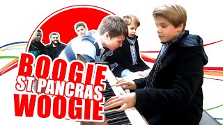 Flash Mob Boogie Woogie Challenge - Five Random Strangers Jam - Improvisation - Public Piano!