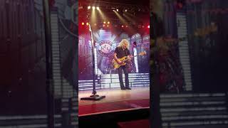 Out of Control by REO Speedwagon - Live Concert - Dec. 2, 2017