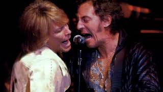 Bruce Springsteen + JBJ-More - Live at Count Basie Theatre | Full Concert In Audio | Red Bank 2003 screenshot 5