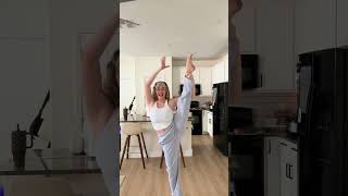 Not bad for 8 weeks postpartum🫢🤷🏼♀️ my body will be FEELING it tmrw lol #postpartum #dancer .. Not bad for 8 weeks postpartum🫢🤷🏼♀️ my body will be FEELING it tmrw lol #postpartum #dancer ..
