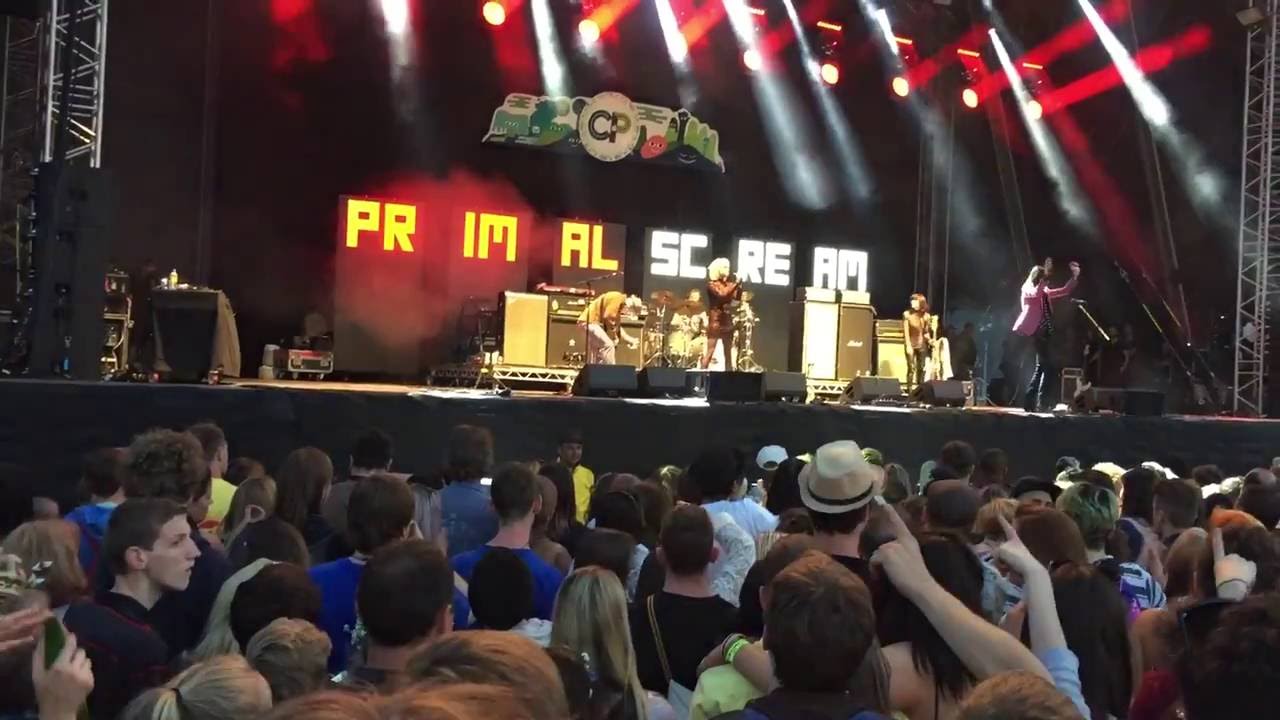 Primal Scream Country Girl / Rocks live Southampton Common People