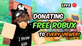 Donating FREE ROBUX to All My Viewers in PLS DONATE 😍!! ( LIVE 🔴)