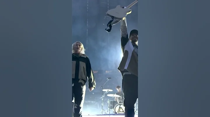 “Heavy Is The Crown” from our @UEFA Champions League Final #PepsiKickOffShow performance in Munich