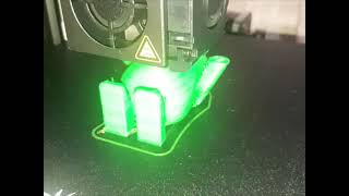 Increible fall guys articulado con impresora 3d screenshot 3