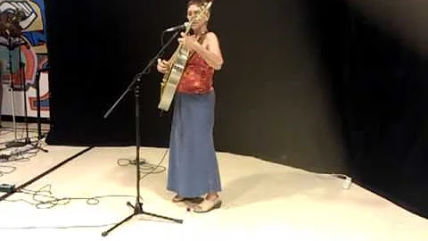 Nancy Weaver sings "Blackbird"