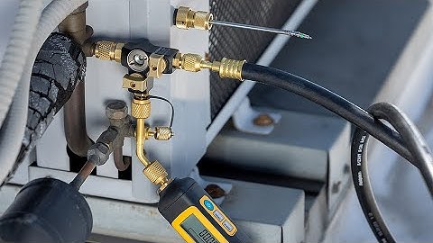 Fieldpiece Pro Tip | Protect Your Vacuum Gauge with the VC2G Valve Core Removal Tool