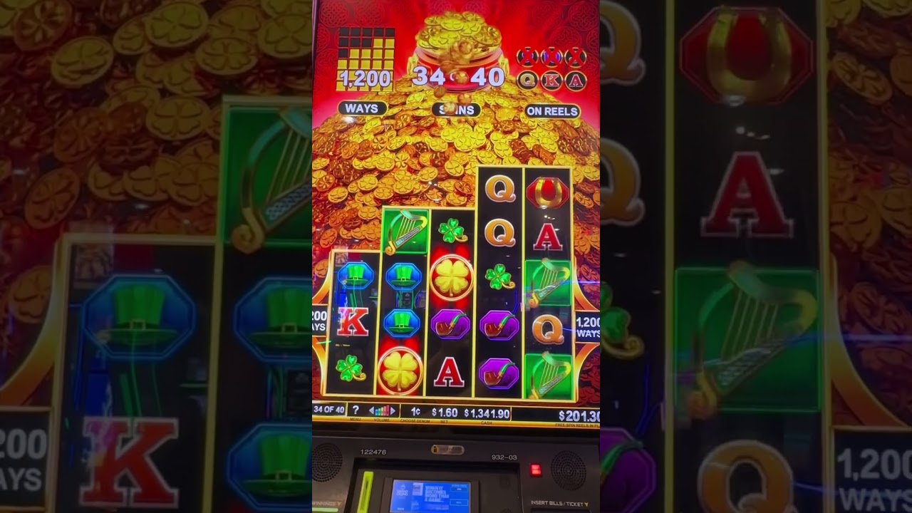 Over 50 free games on Bonus Builder Slot Machine! Huge Win!