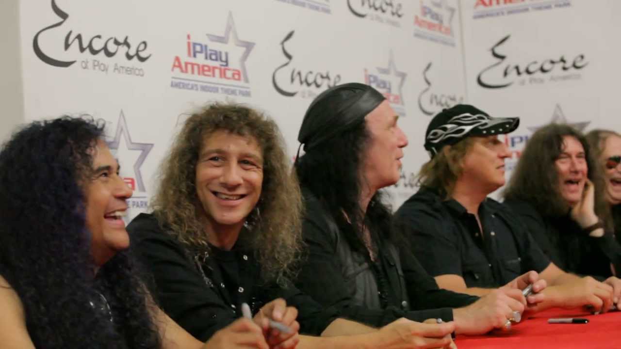 VIP Autograph Session  May 11, 2013 Freehold, NJ  OBMM / Rock N Roll Heaven Reunion