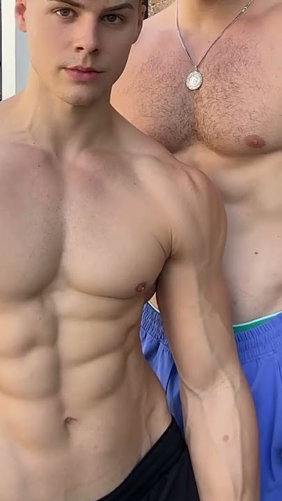 My friend is huge #malikdelgaty