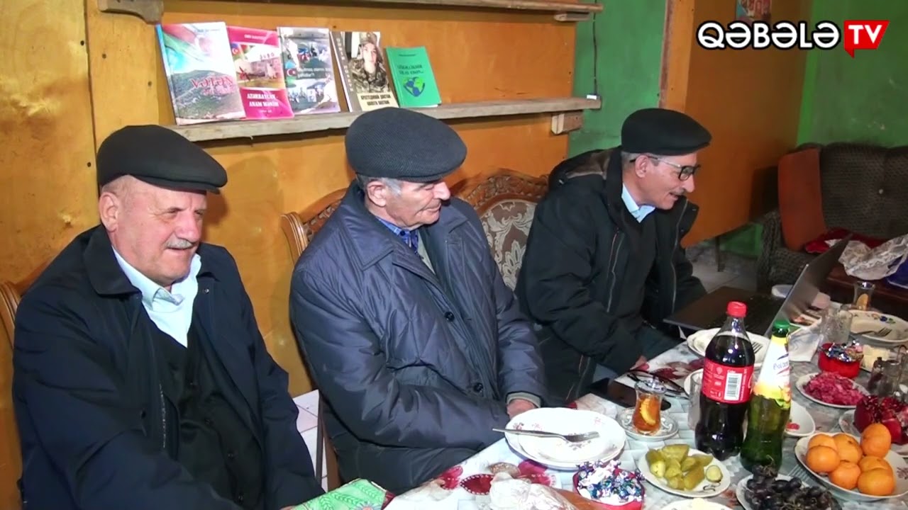 ƏMİRVAN KƏNDİNDƏ KİTAB MÜZAKİRƏSİ