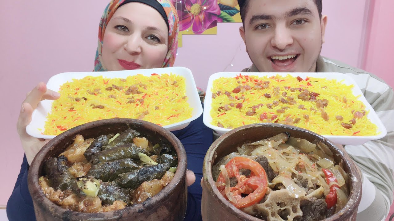 تحدى اكل طاجن عكاوى ضد طاجن الكوارع بمحشى ورق العنب + الارز (العكاوى ضد الكوارع)