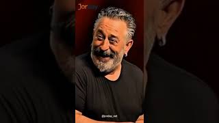 Cem Yılmaz, bu sefer de Kıvanç Tatlıtuğ'un dövmesiyle dalga geçti! - Jorday.Net