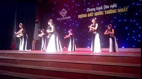 LỜI RU ÂU LẠC - 9D5 THCS NGUYỄN NGHIÊM (2014-2015)