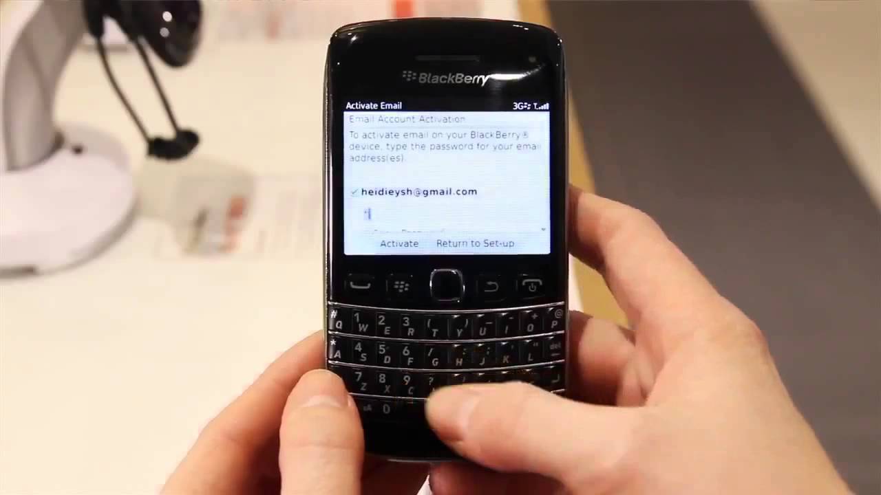 Blackberry bold add email account