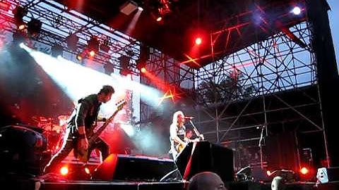 Alter Bridge (Live) - Find the Real & Buried Alive Intro (Big Flats, NY)
