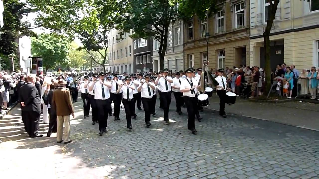 Tambourcorps Oberbilk in Derendorf 2010.m2ts