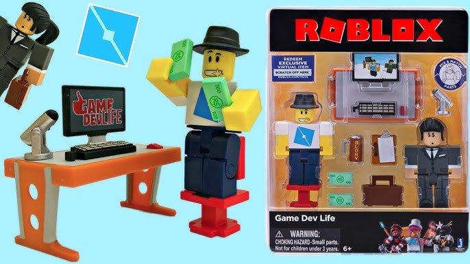  Roblox Action Collection - Days of Knight Four Figure Pack  [Includes Exclusive Virtual Item] : Toys & Games