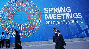 IMF warns protectionism may derail global economy