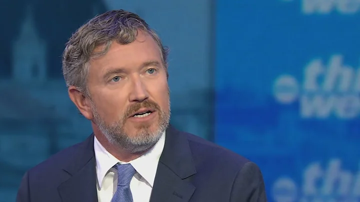 "PERV*RT PROTECTOR!" Thomas Massie FIRES at Mike Johnson over Epstein Files Coverup