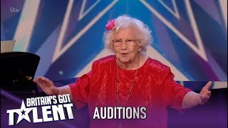 She Is 96 Years Old...Everyone Stands Up...As She Starts Singing! WOW!| Britain's Got Talent 2020