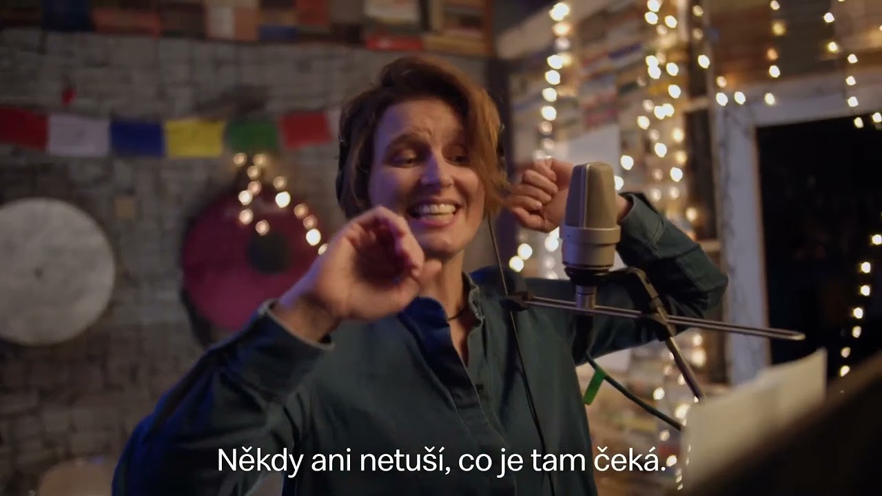 YouTube पर Markéta Foukalová - Ptáci odlétají |Hudbou Spolu| देखें YouTube पर Markéta Foukalová - Ptáci odlétají |Hudbou Spolu| देखें