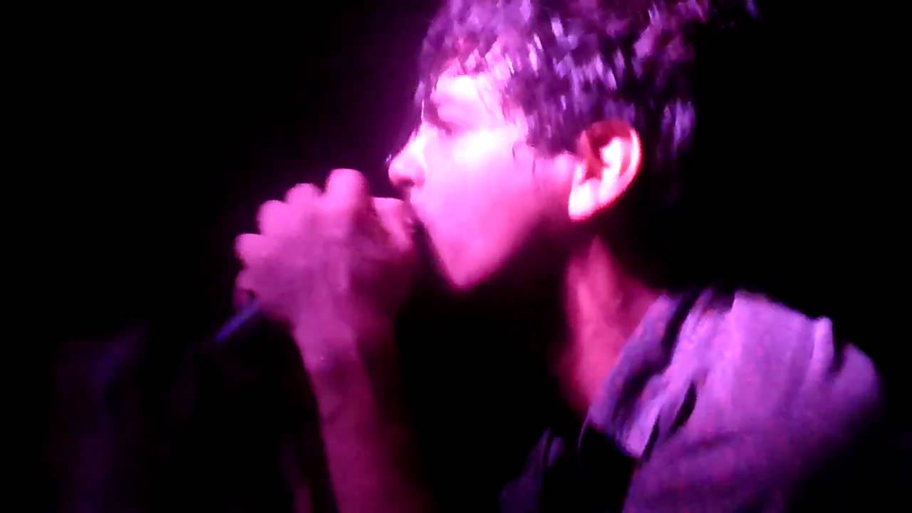 funeral-party-nyc-moves-to-the-sound-of-la-youtube-music