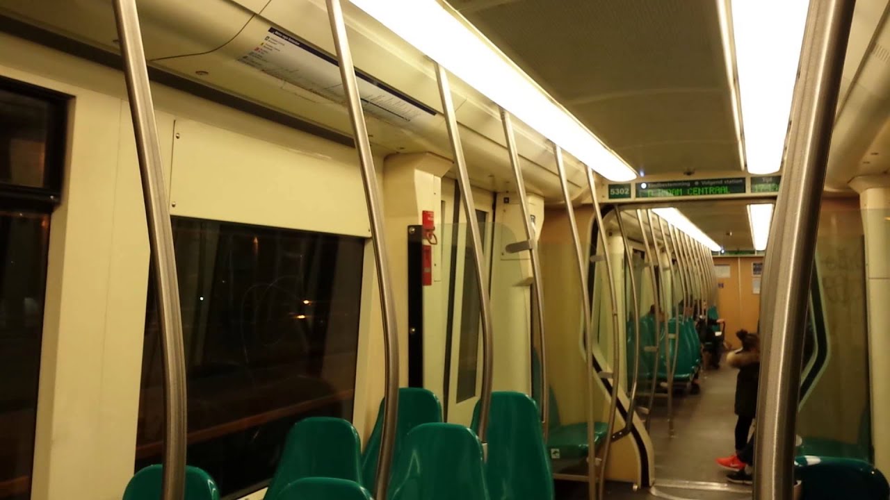 RET Metro Type B (5302) rit op lijn D (statief beeld) tussen Spijkenisse Centrum en Poortugaal