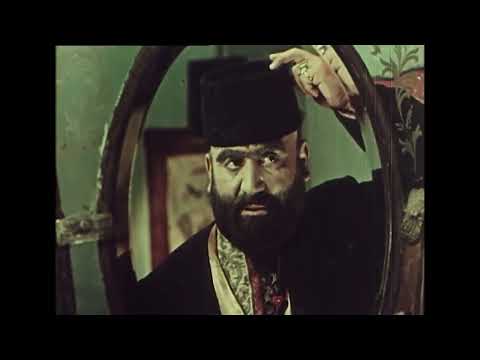 Meshedi Ibad Rustem beyin evinde guzgu qabaginda (O olmasin, bu olsun filminden)