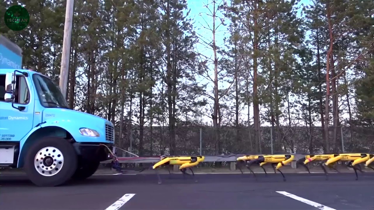 Số 12_10.Binh đoàn robot kéo xe -  TechFan - Nghiện công nghệ