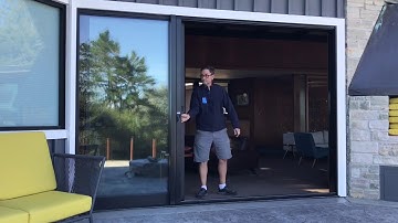 VistaView   Retractable Screen in Action