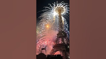 Paris Eiffel Tower Fireworks #france #olympics2024 #bastilleday