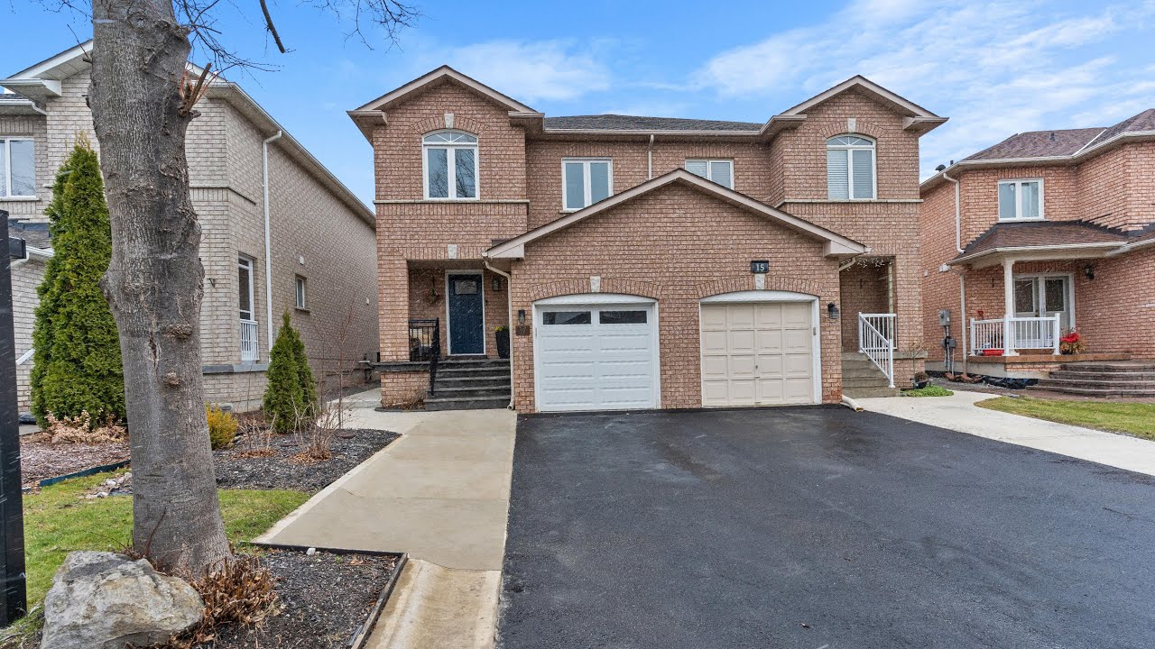 17 Corkwood Crescent Maple