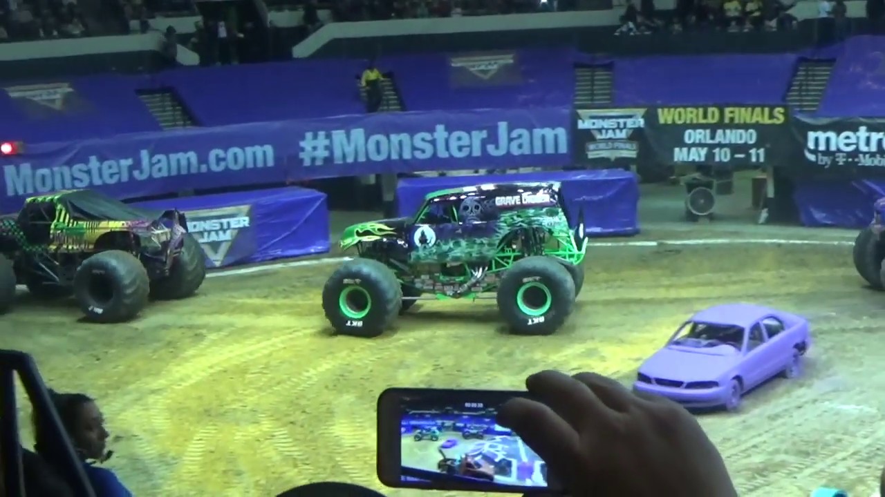Monster Jam, With Cartoon Sound Effects - YouTube