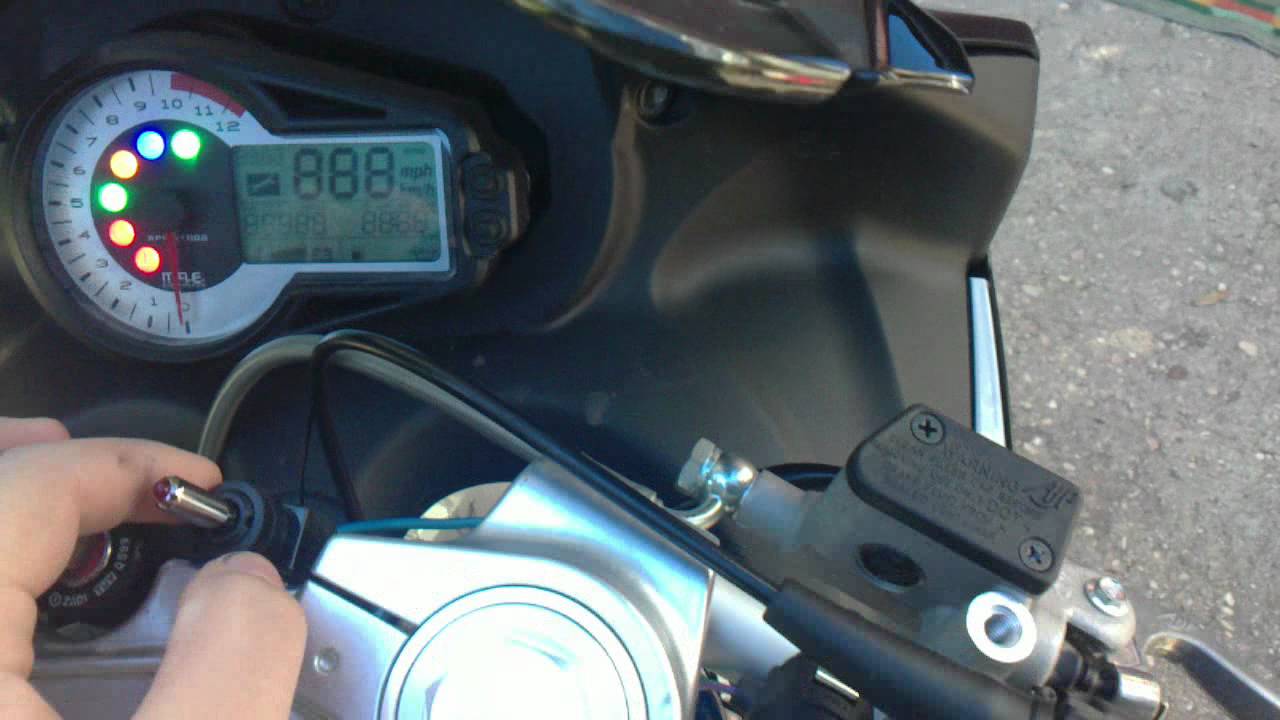 Peugeot xr7 - YouTube