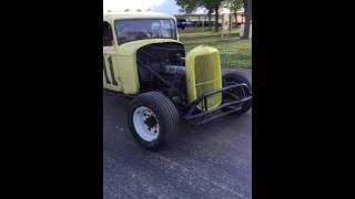 Snoopy 32 ford coupe dirt track race car