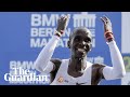 Marathon world record smashed by eliud kipchoge in berlin