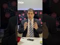 Кто предаст первым, получит преимущества?
