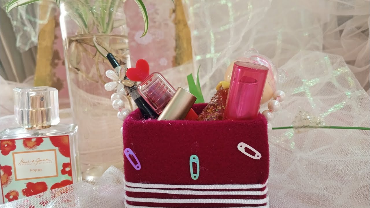 Diy Cute Small Basket 🧺  plz like and subscribe my channel 