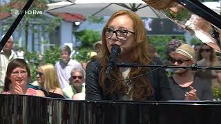 Tori Amos - Trouble&#39;s Lament 2014-06-08 ZDF Fernsehgarten (Germany)