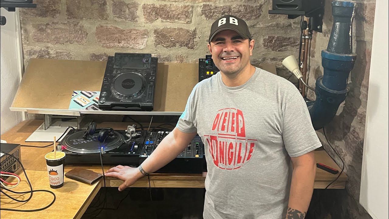 THRILLED! On Air || Benito Blanco