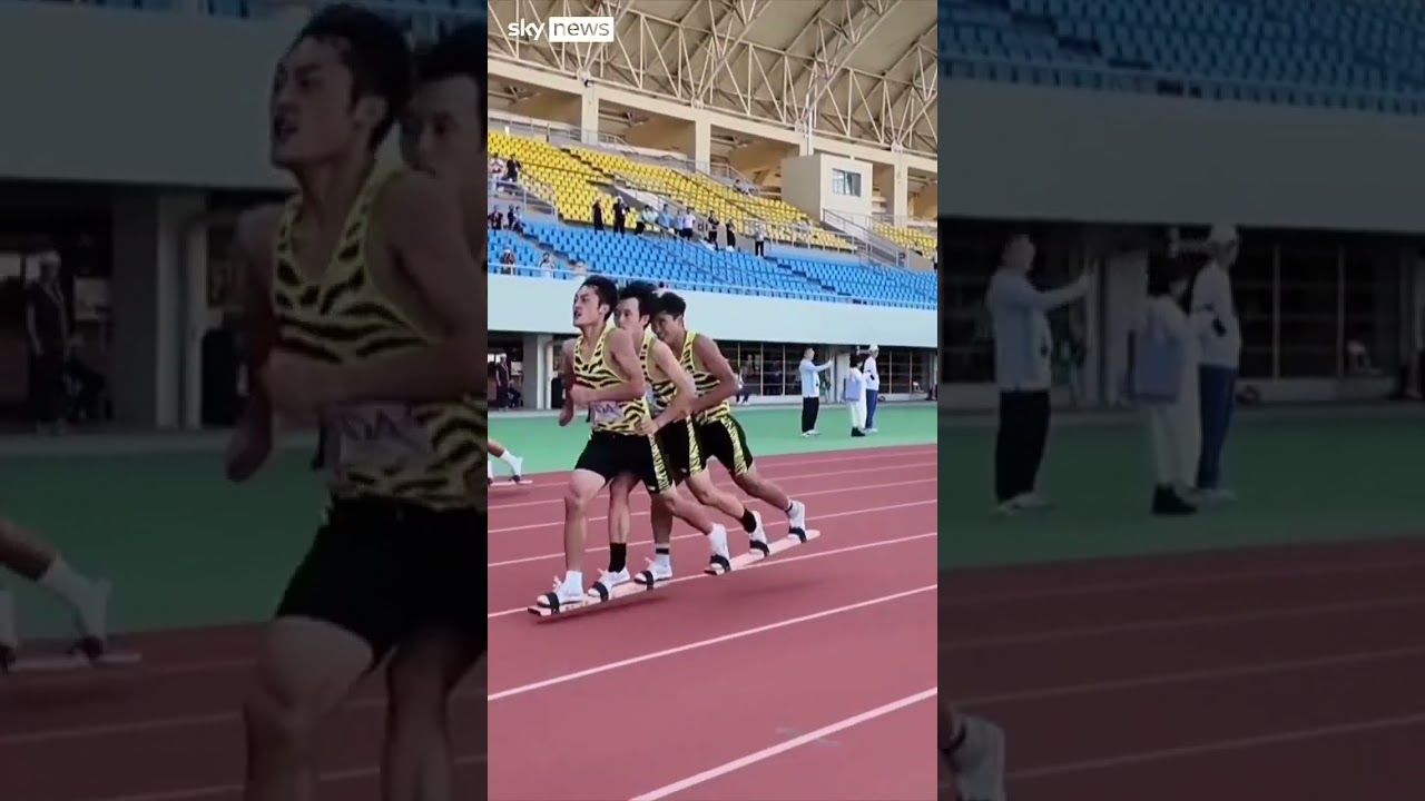 Board-shoe racing takes place at Chinese National Traditional Games